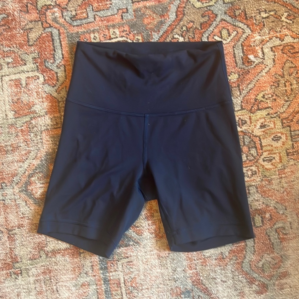 Navy blue Lululemon wunder under shorts